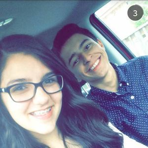 Meet your Posher, Deandre